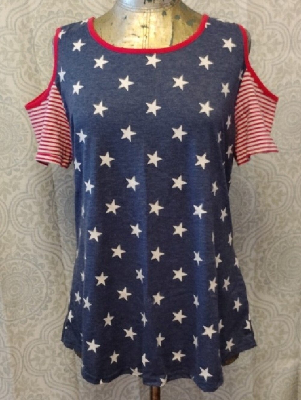 Navy Patriotic Stars Cotton Blend Cold-Shoulder Top w/ Red Stripes Shoulder Trim